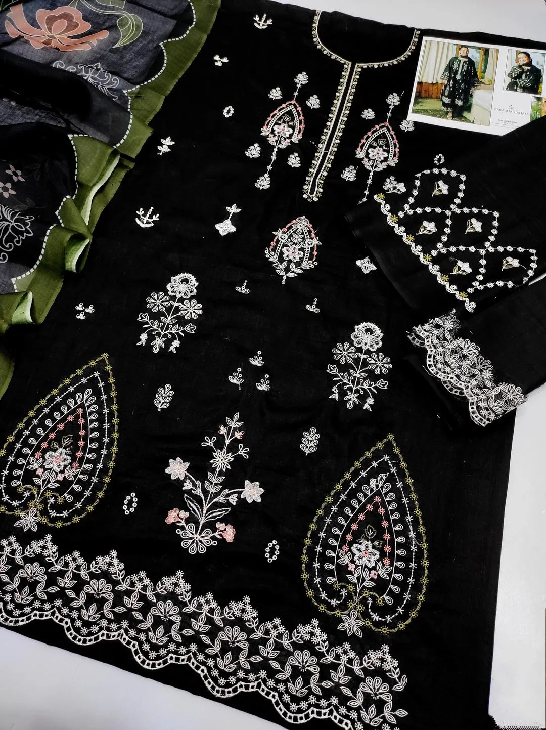 Black Embroidered Lawn 3Pcs Set for Women