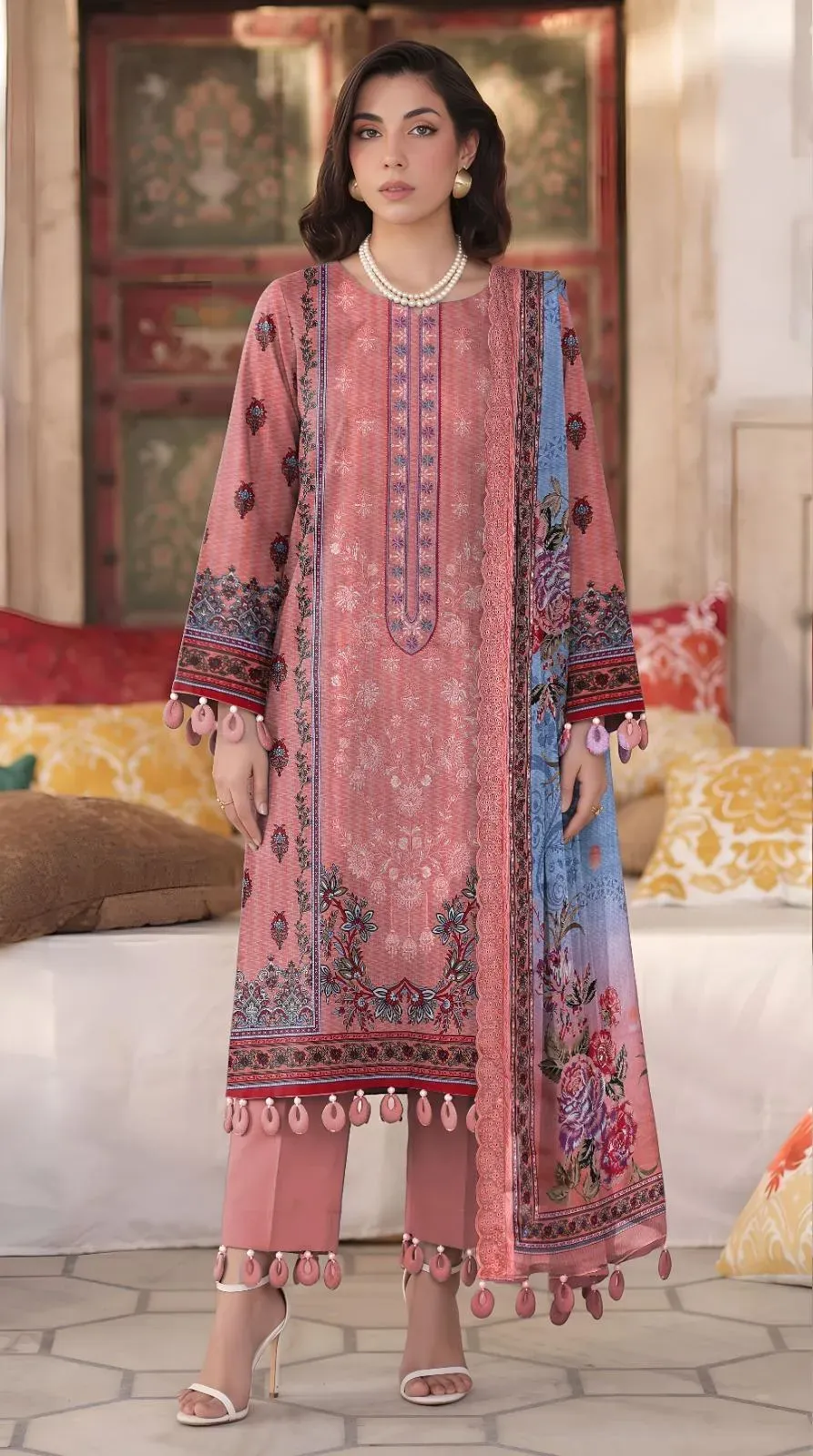Peach Embroidered Lawn 3Pcs Set