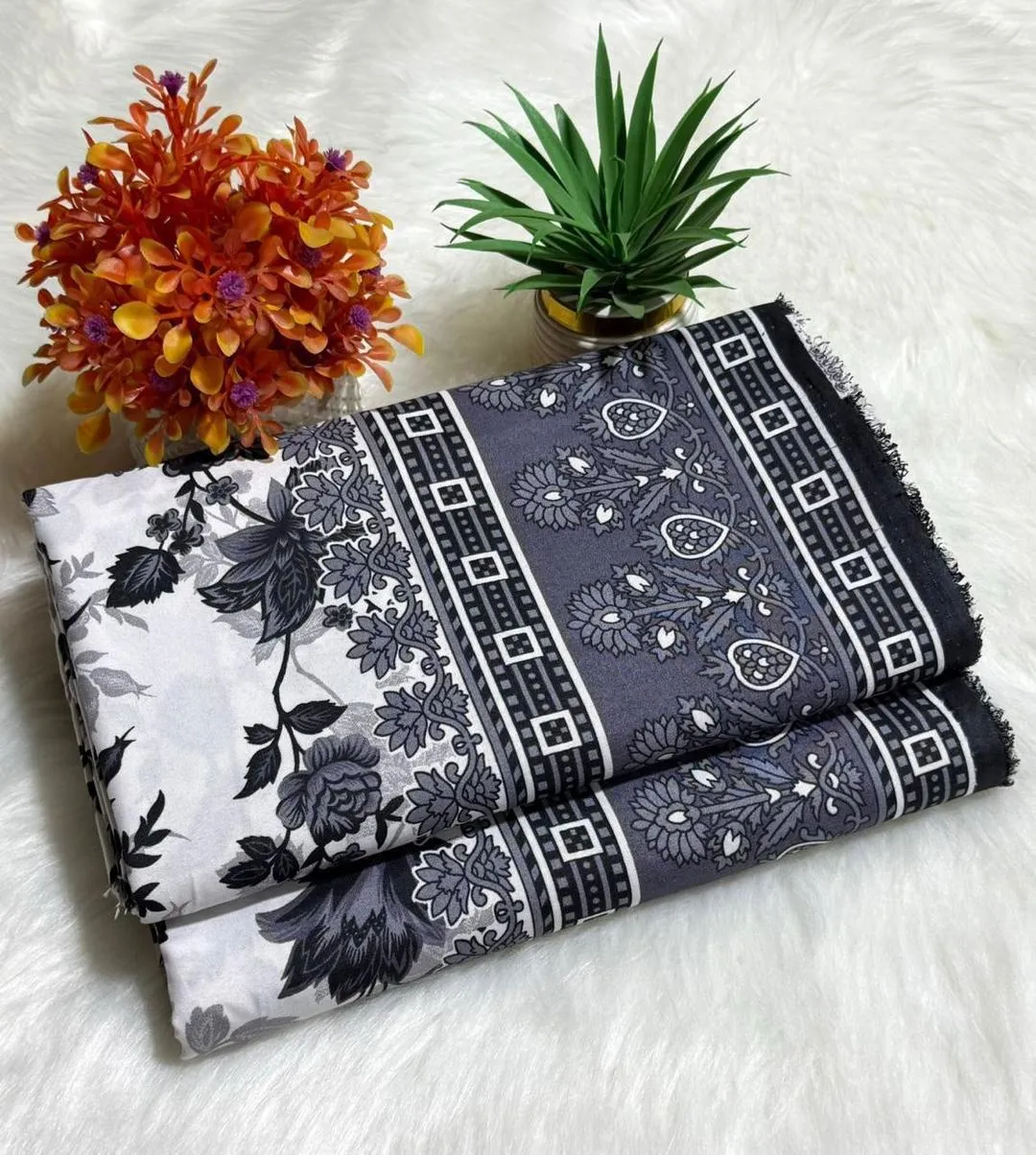 Black & White Floral Printed Cotton Shawl