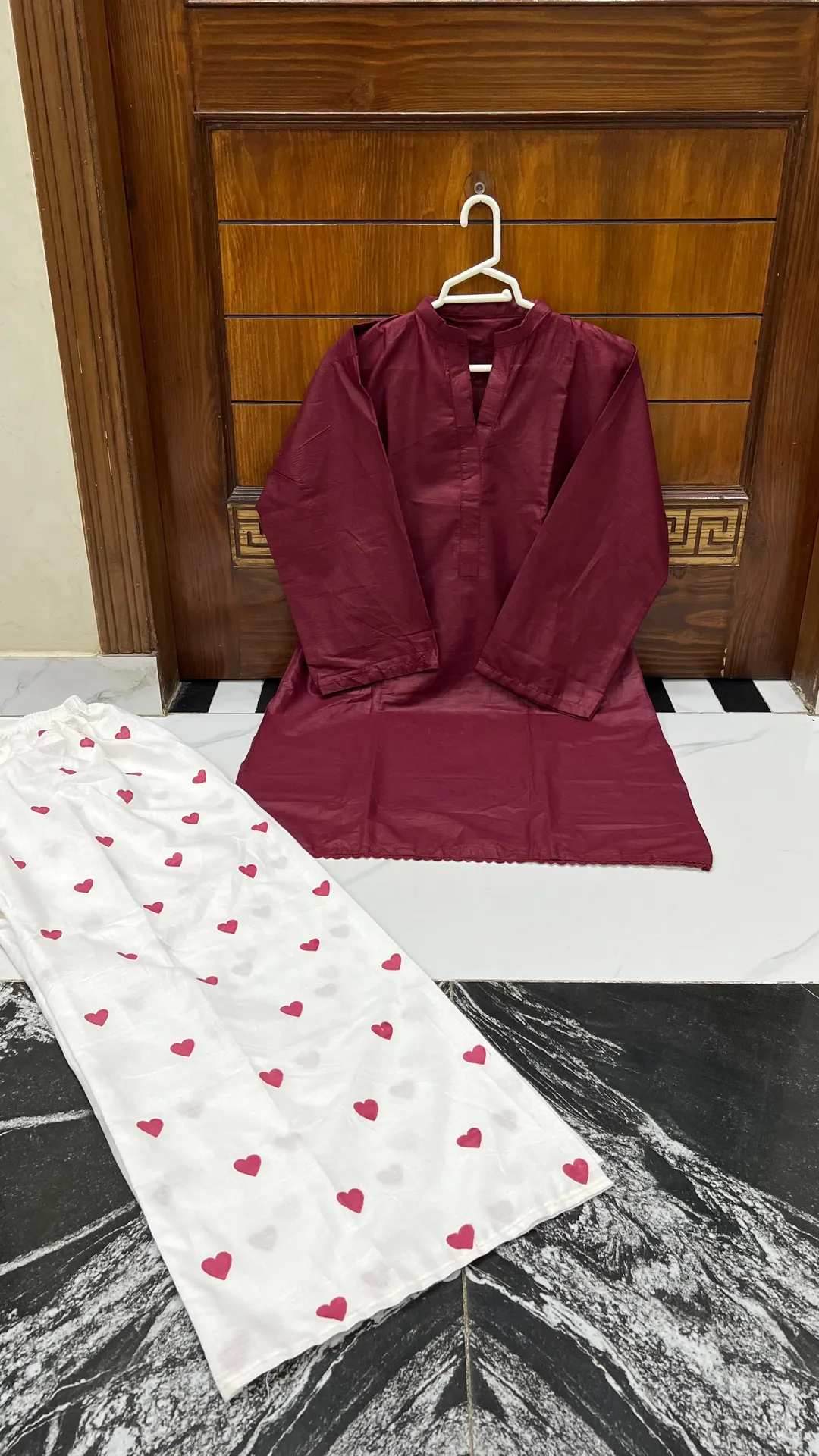 2Pcs Women's Stitched Cotton Lawn Block Printed Shirt And Flapper Viral Heart Printed